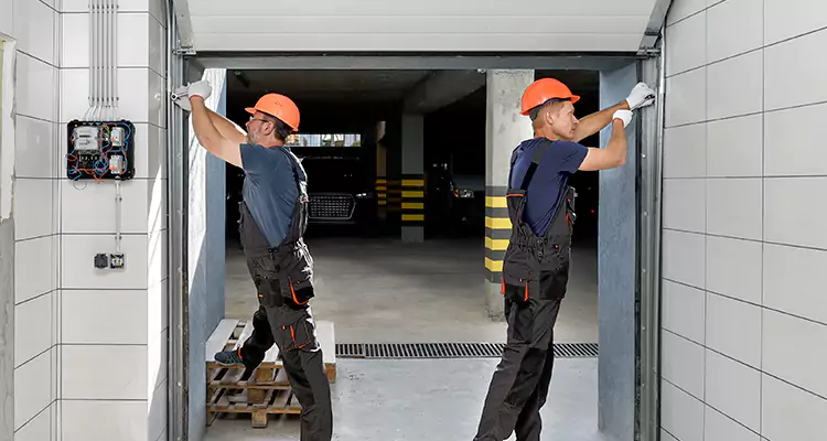 Repair Garage Door Roller Off Track in Pine Hills, FL