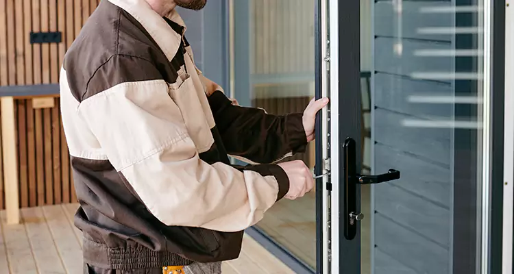 Fix Patio Screen Door Rollers in Pine Hills, FL